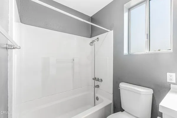 $349,900 | 1920 North H Street, Unit 233, Oxnard, CA 93036