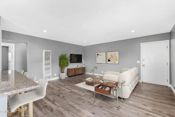 $349,900 | 1920 North H Street, Unit 233, Oxnard, CA 93036