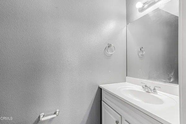 $349,900 | 1920 North H Street, Unit 233, Oxnard, CA 93036