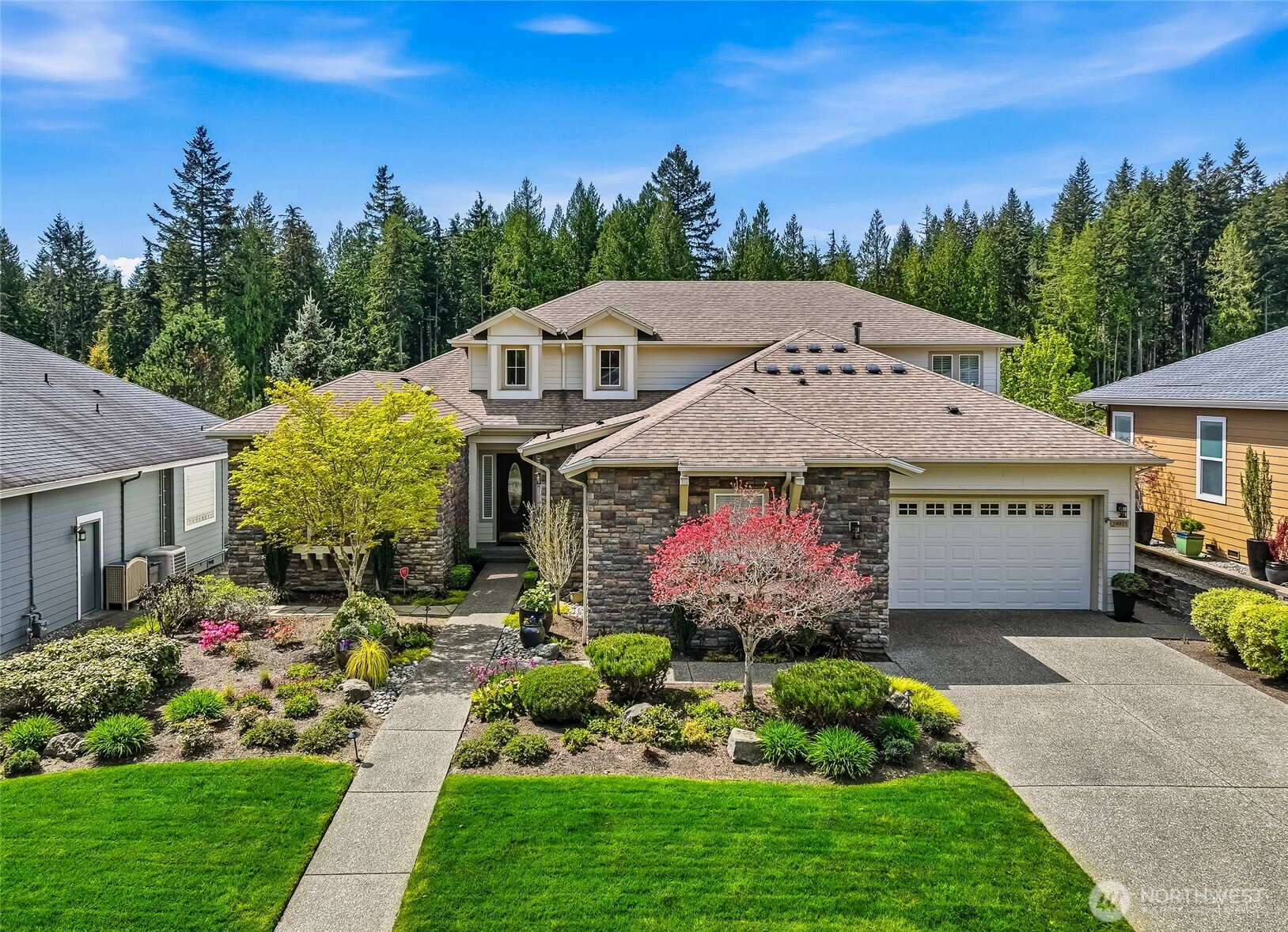 24035 Northeast Adair Road Redmond, WA 98053 - Photo 2 of 40