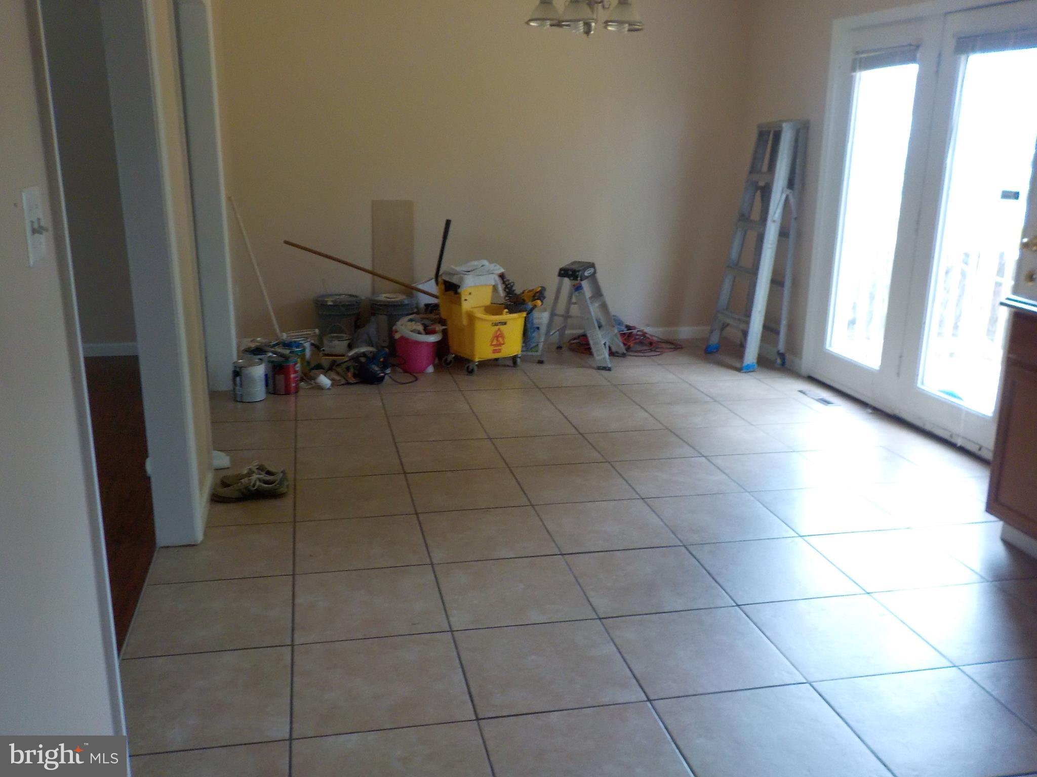 2008 Rolling Rd. Baltimore, MD 21244 - Photo 3 of 21 Dining Room
