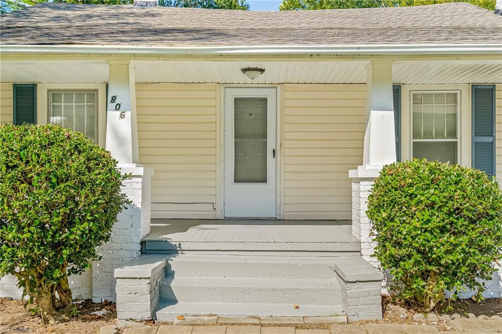 806 Worth Street High Point, NC 27260 - Photo 2 of 20 Gallery Image 2