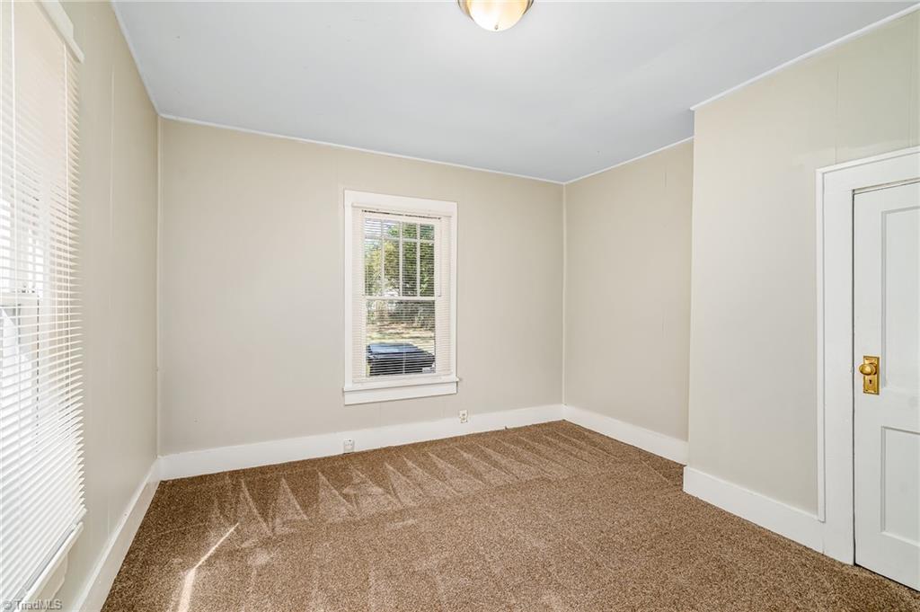 806 Worth Street High Point, NC 27260 - Photo 19 of 20 Gallery Image 19