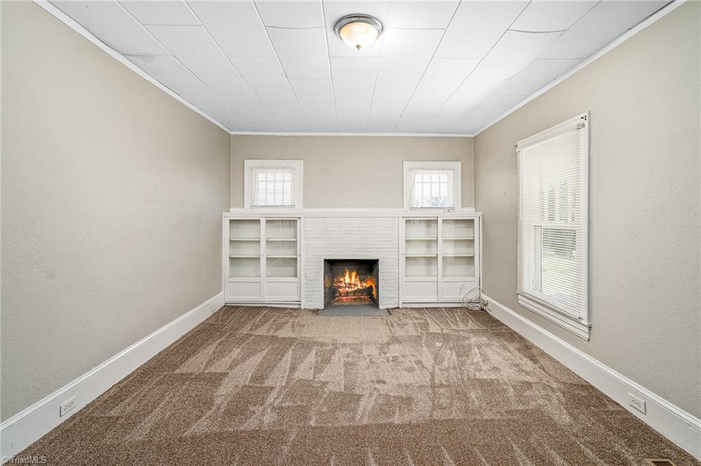806 Worth Street High Point, NC 27260 - Photo 4 of 20 Gallery Image 4