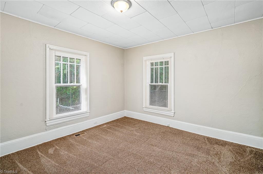 806 Worth Street High Point, NC 27260 - Photo 9 of 20 Gallery Image 9