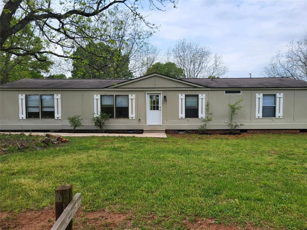 149 Herman Brooks Road Belton, SC 29627 - Photo 1 of 18