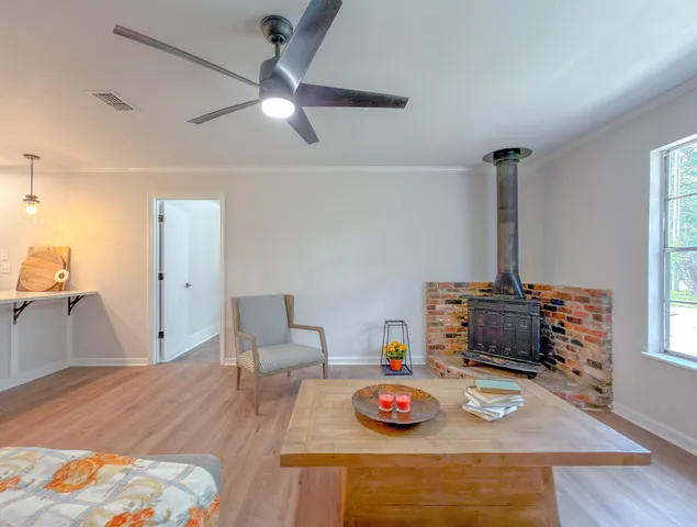 $255,000 | 703 3rd Street Northeast, Havana, FL 32333