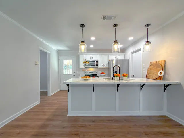 $255,000 | 703 3rd Street Northeast, Havana, FL 32333