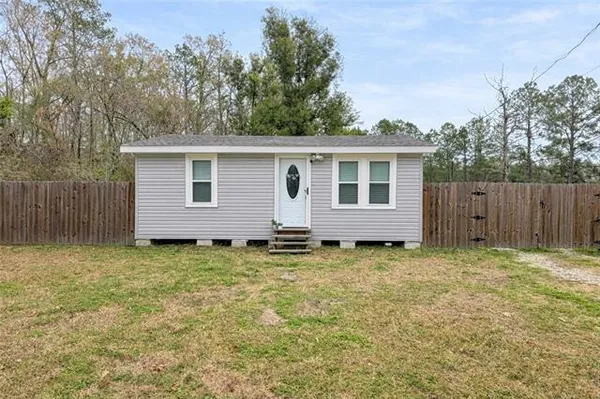 $130,000 | 38552 Lees Landing Road, Ponchatoula, LA 70454