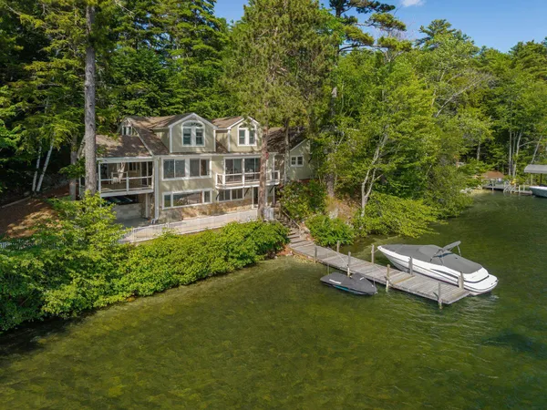 $3,495,000 | 81 Old Hubbard Road, Meredith, NH 03253