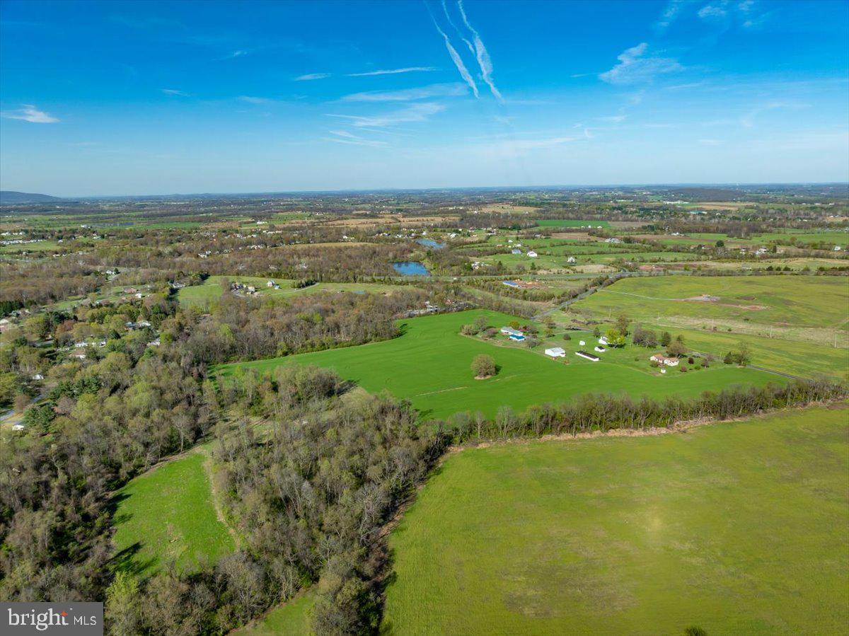 10524 Stull Road Thurmont, MD 21788 - Photo 27 of 91 a view of an ocean and beach