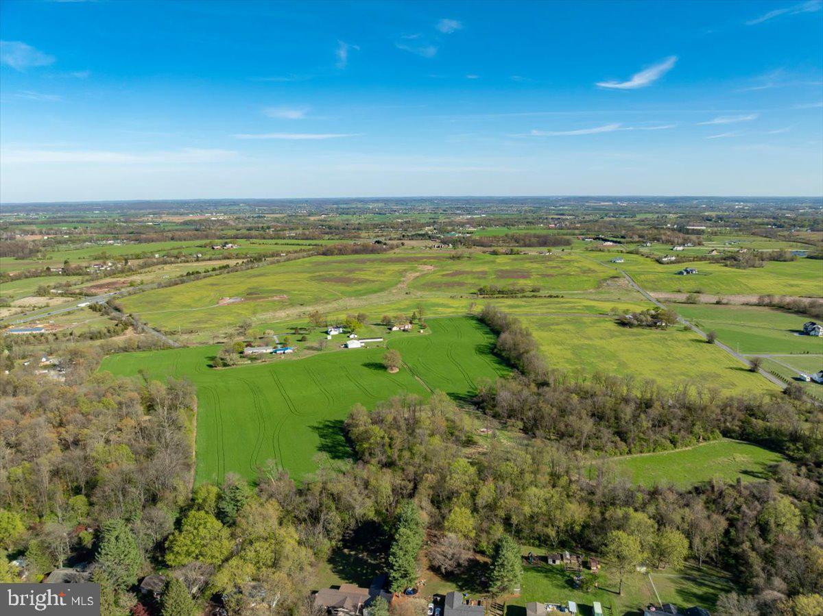 10524 Stull Road Thurmont, MD 21788 - Photo 32 of 91 a view of an ocean