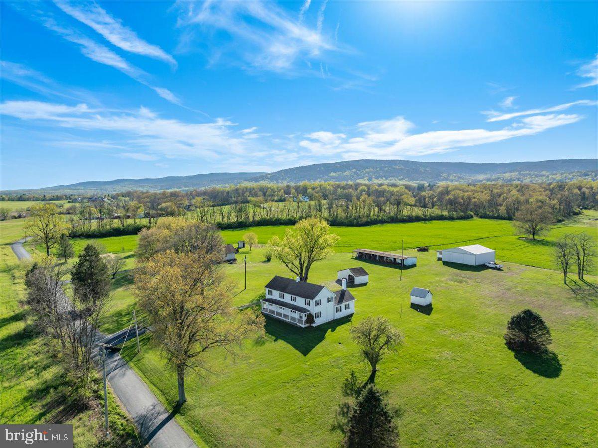 10524 Stull Road Thurmont, MD 21788 - Photo 4 of 91