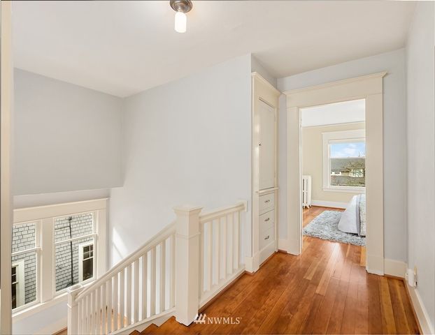 $1,425,000 | 801 West Blaine Street, Seattle, WA 98119