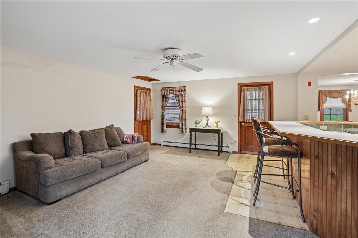 93 English Range Road Derry, NH 03038 - Photo 5 of 47