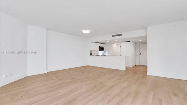 $4,185 | 555 Northeast 34th Street, Unit 2609, Miami, FL 33137