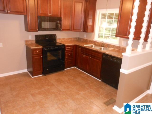 4691 Highway 144 Ohatchee, AL 36271 - Photo 3 of 10