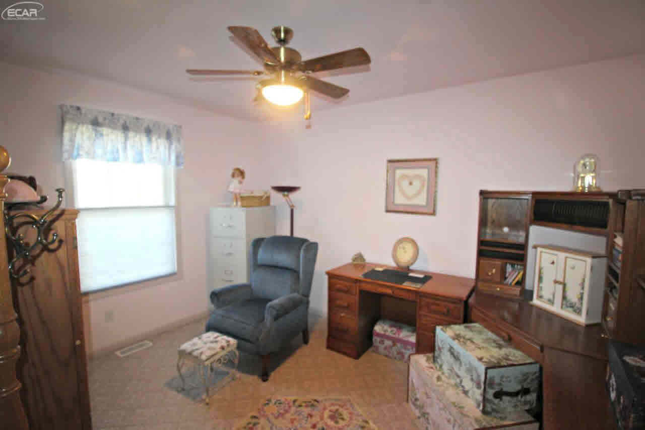 12113 Hoisington Road Gaines, MI 48436 - Photo 22 of 29 21381092-21.JPG