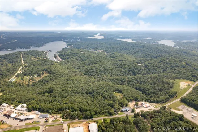 $89,000 | 7 North Camdenton Mo 65020, Camdenton, MO 65020