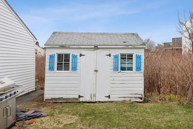 $319,900 | 6 Dingle Road, Unit 5, York, ME 03909