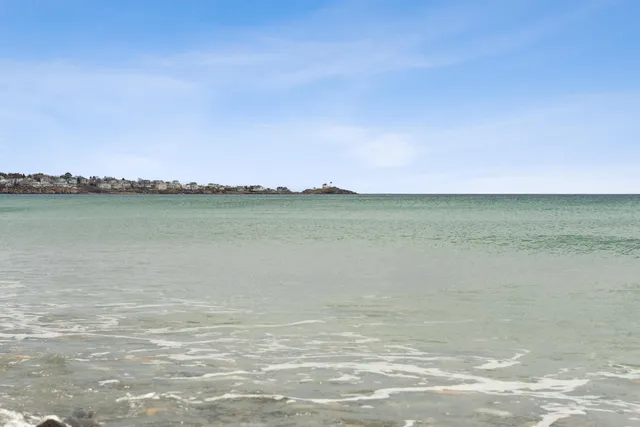 $319,900 | 6 Dingle Road, Unit 5, York, ME 03909