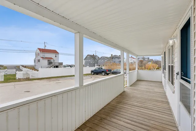 $319,900 | 6 Dingle Road, Unit 5, York, ME 03909