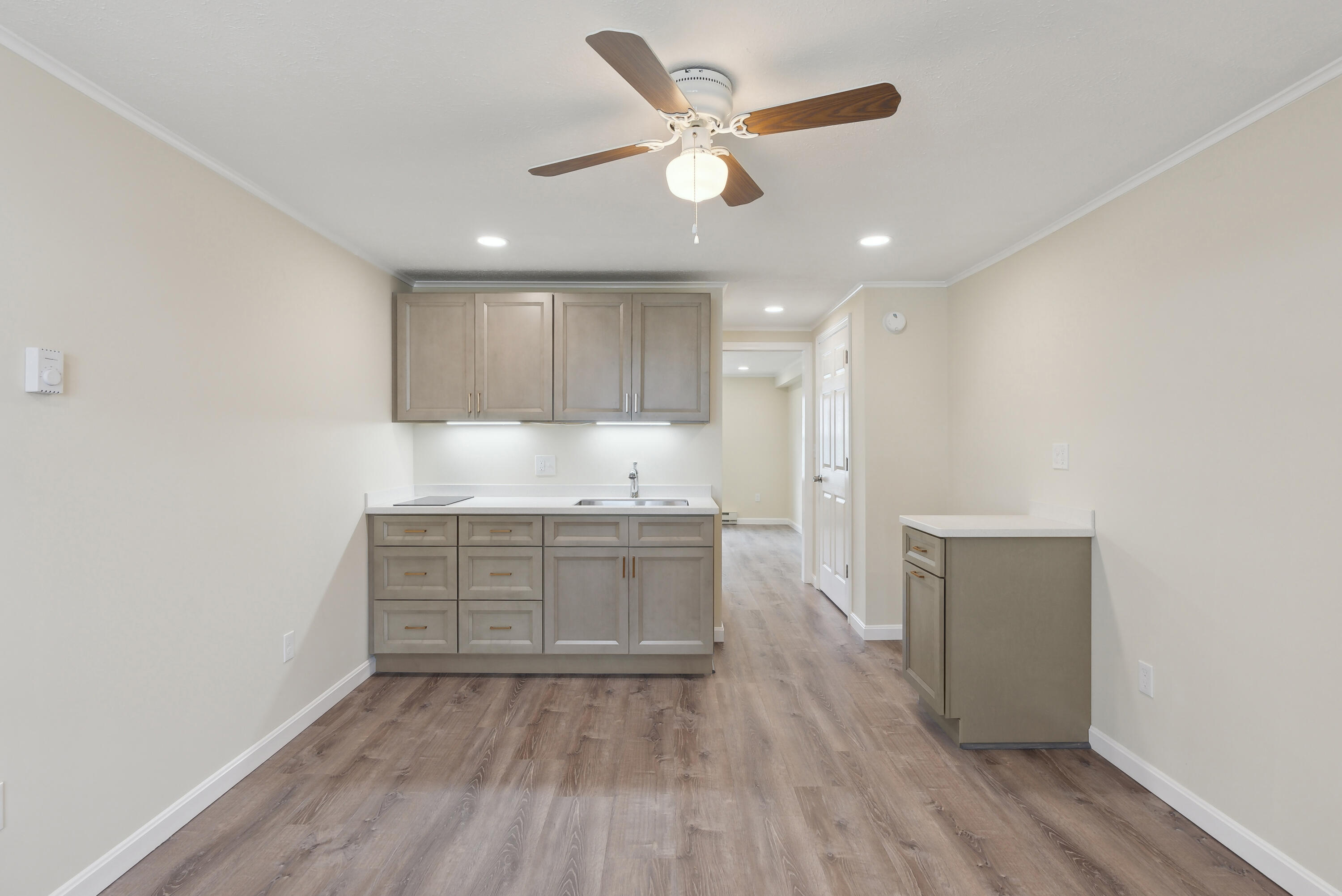 6 Dingle Road, Unit 5 York, ME 03909 - Photo 6 of 25 Main Living Area