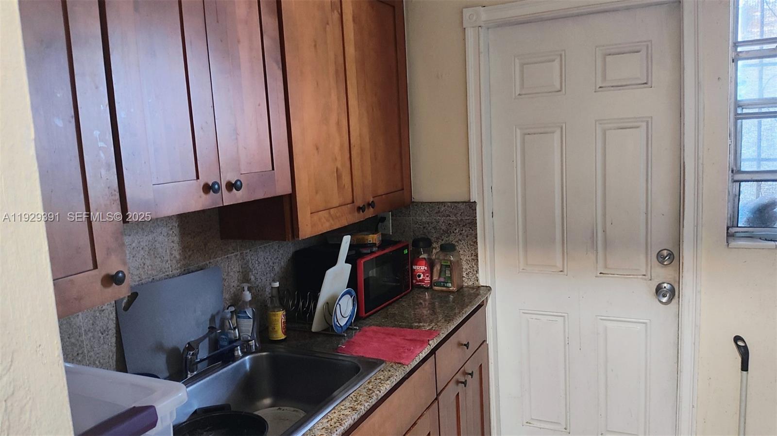 2238 Northwest 34th Street Miami, FL 33142 - Photo 6 of 10