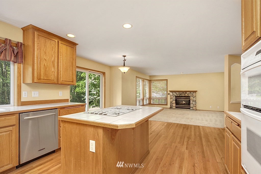 23002 11th Avenue West Bothell, WA 98021 - Photo 7 of 16