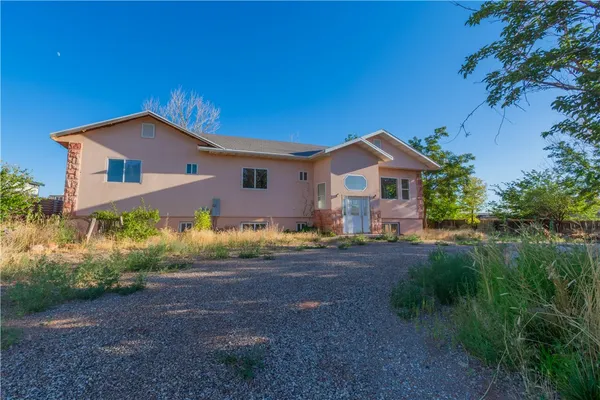 $349,900 | 245 Warren Avenue, Colorado City, AZ 86021