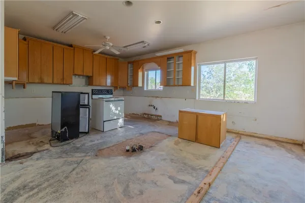 $349,900 | 245 Warren Avenue, Colorado City, AZ 86021