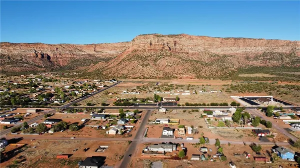 $349,900 | 245 Warren Avenue, Colorado City, AZ 86021