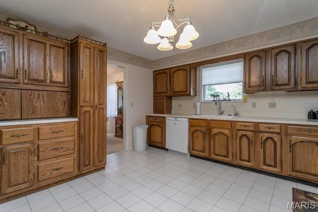 $274,000 | 1921 Cherry Street, Mexico, MO 65265