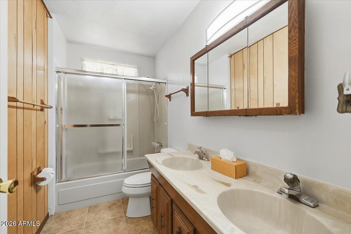 1495 Koch Ranch Road Cornville, AZ 86325 - Photo 10 of 32 10-Bathroom
