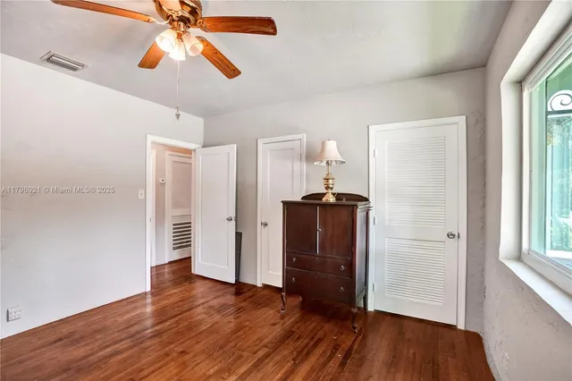 $655,000 | 326 South 14th Avenue, Hollywood, FL 33020