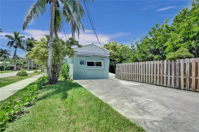 $655,000 | 326 South 14th Avenue, Hollywood, FL 33020