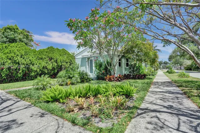 $655,000 | 326 South 14th Avenue, Hollywood, FL 33020