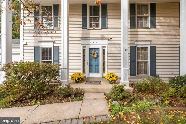 a view of a house with sitting area and seating space