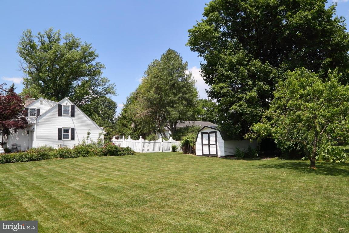 1760 Nolt Road Mount Joy, PA 17552 - Photo 2 of 23 Gallery Image 2