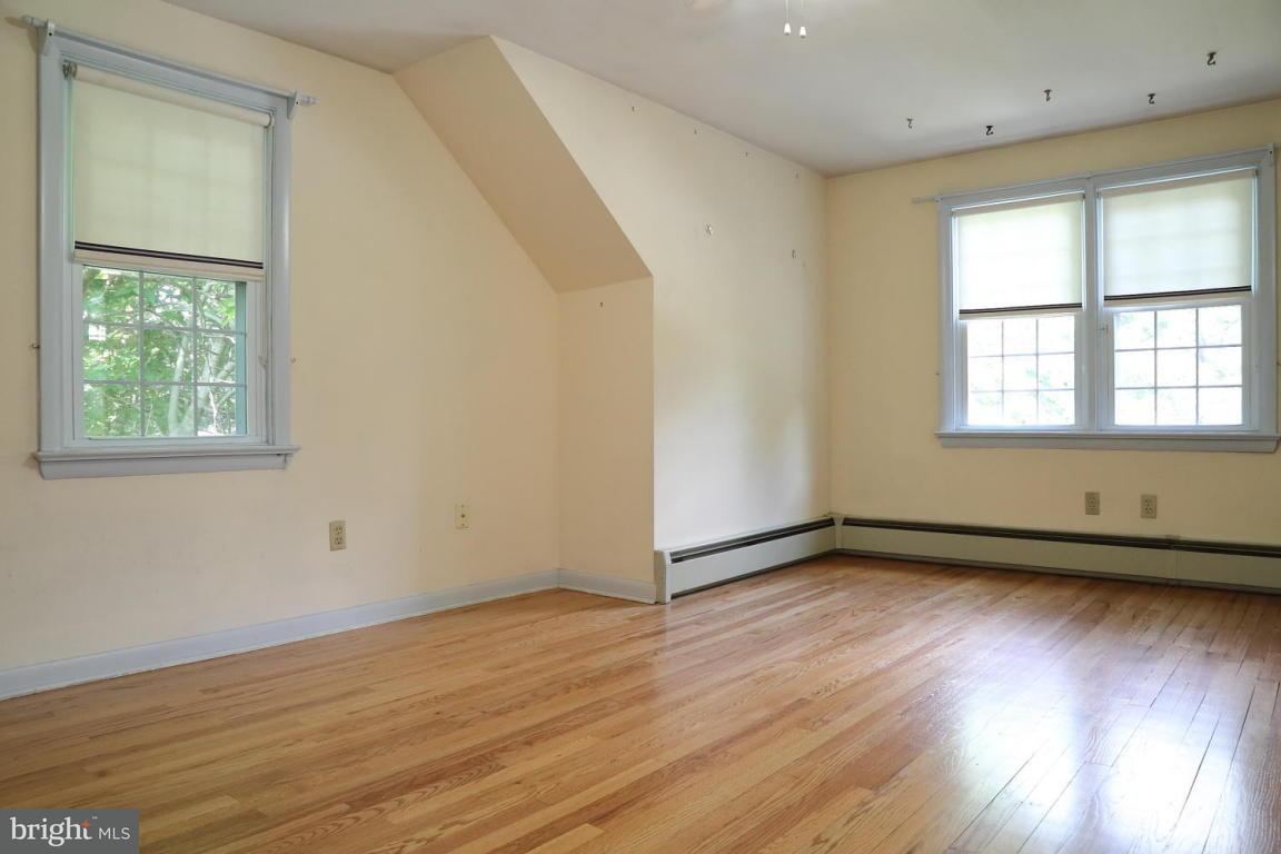 1760 Nolt Road Mount Joy, PA 17552 - Photo 19 of 23 Gallery Image 19