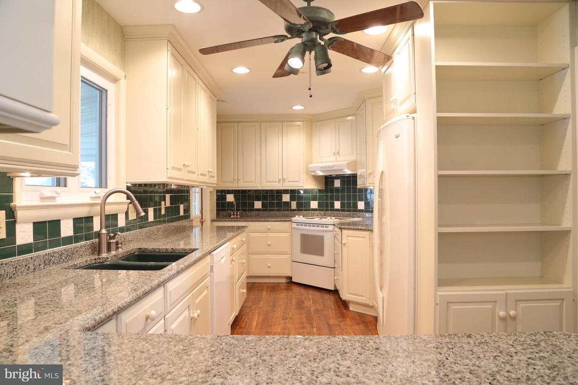 1760 Nolt Road Mount Joy, PA 17552 - Photo 9 of 23 Gallery Image 9
