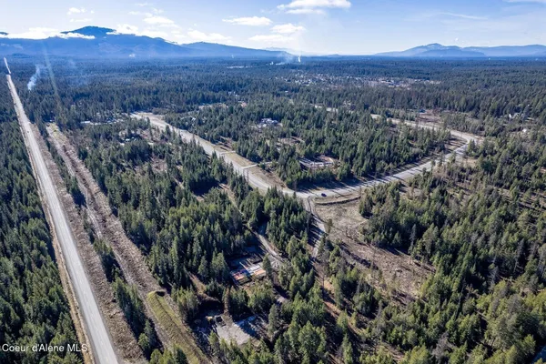 $1,590,000 | 1 Leonard Loop, Athol, ID 83801