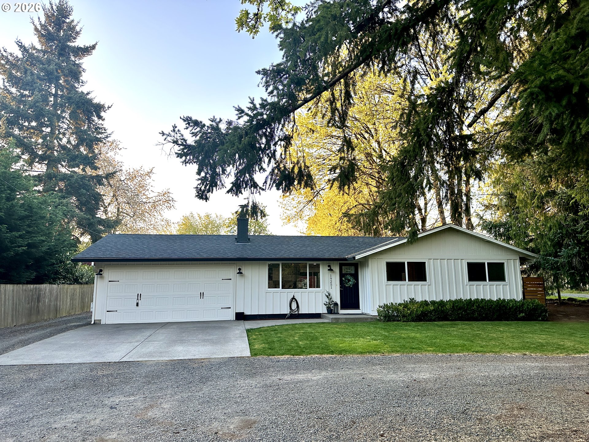 19251 South Central Point Road Oregon City, OR 97045 - Photo 2 of 31 Gallery Image 2