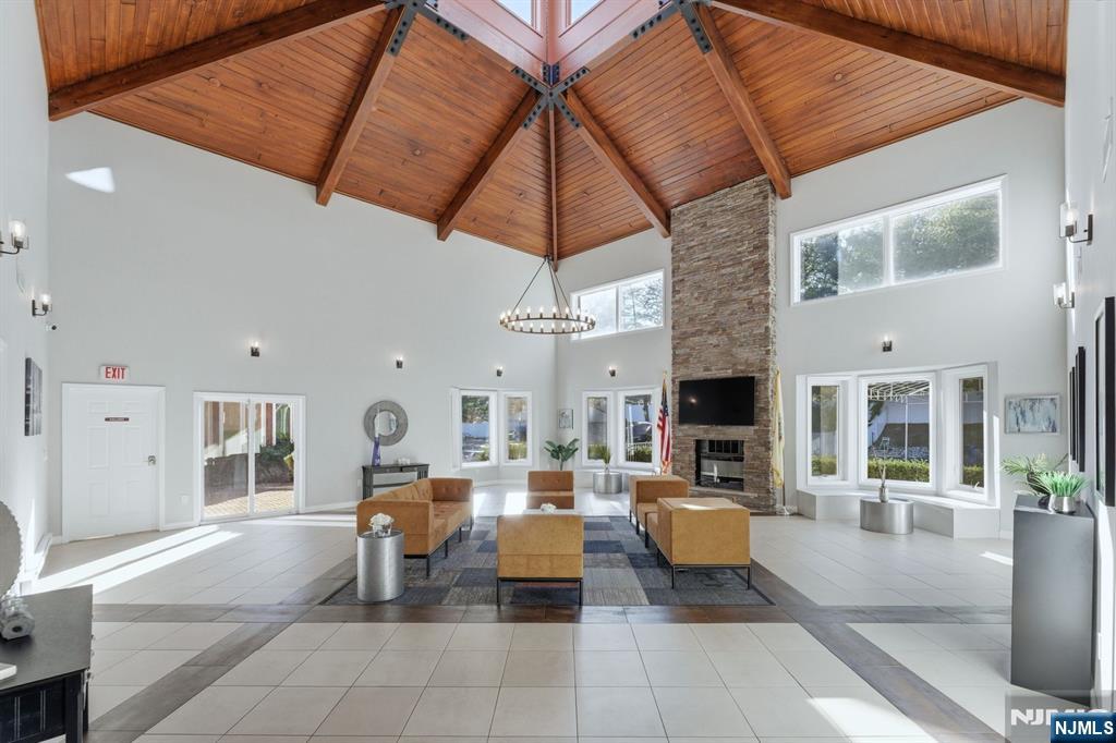 308 Nelson Court Edgewater, NJ 07020 - Photo 31 of 38