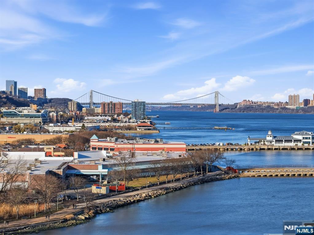 308 Nelson Court Edgewater, NJ 07020 - Photo 38 of 38