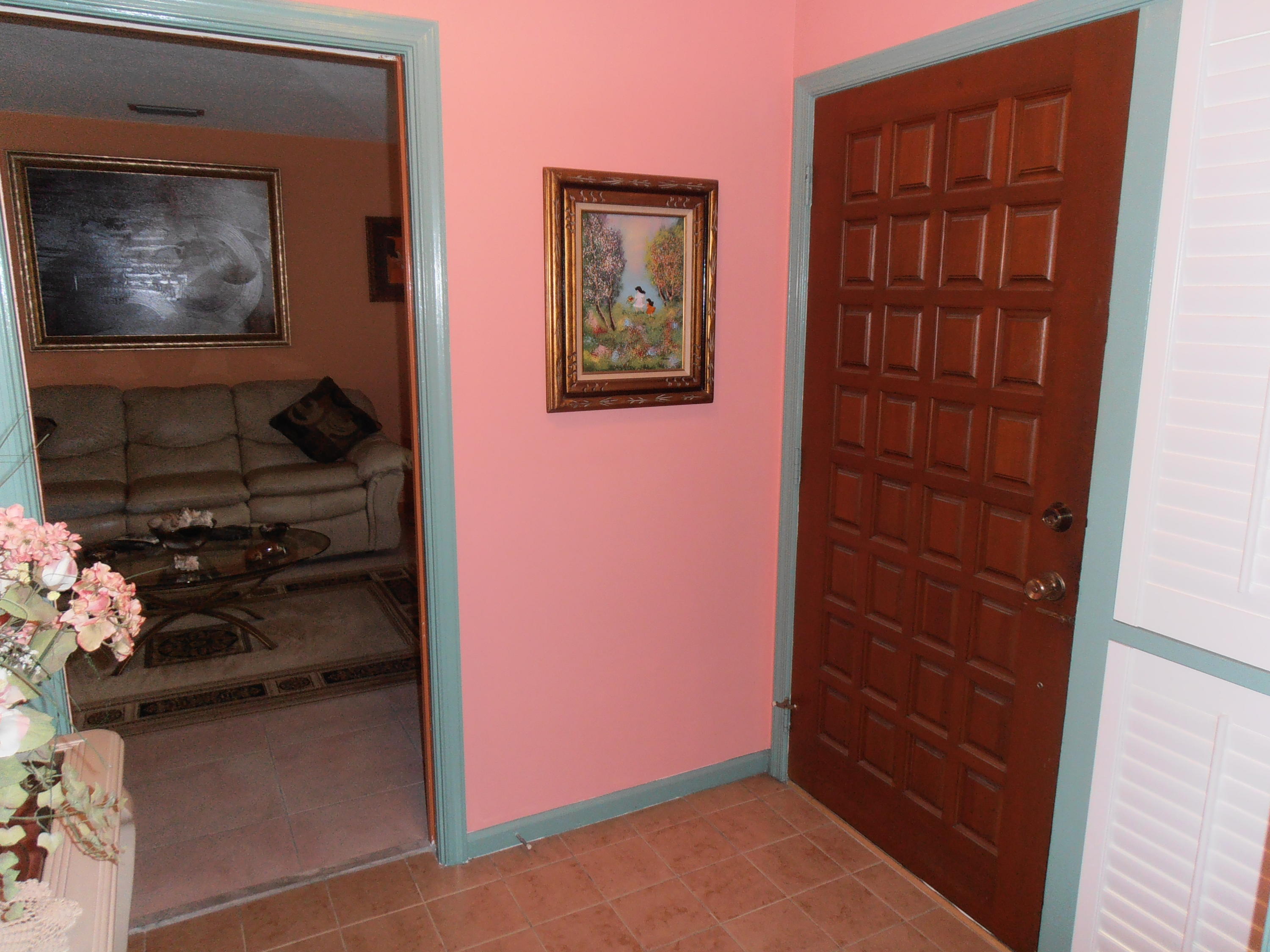 6 Oak Ridge Lane Tequesta, FL 33469 - Photo 3 of 28 Foyer