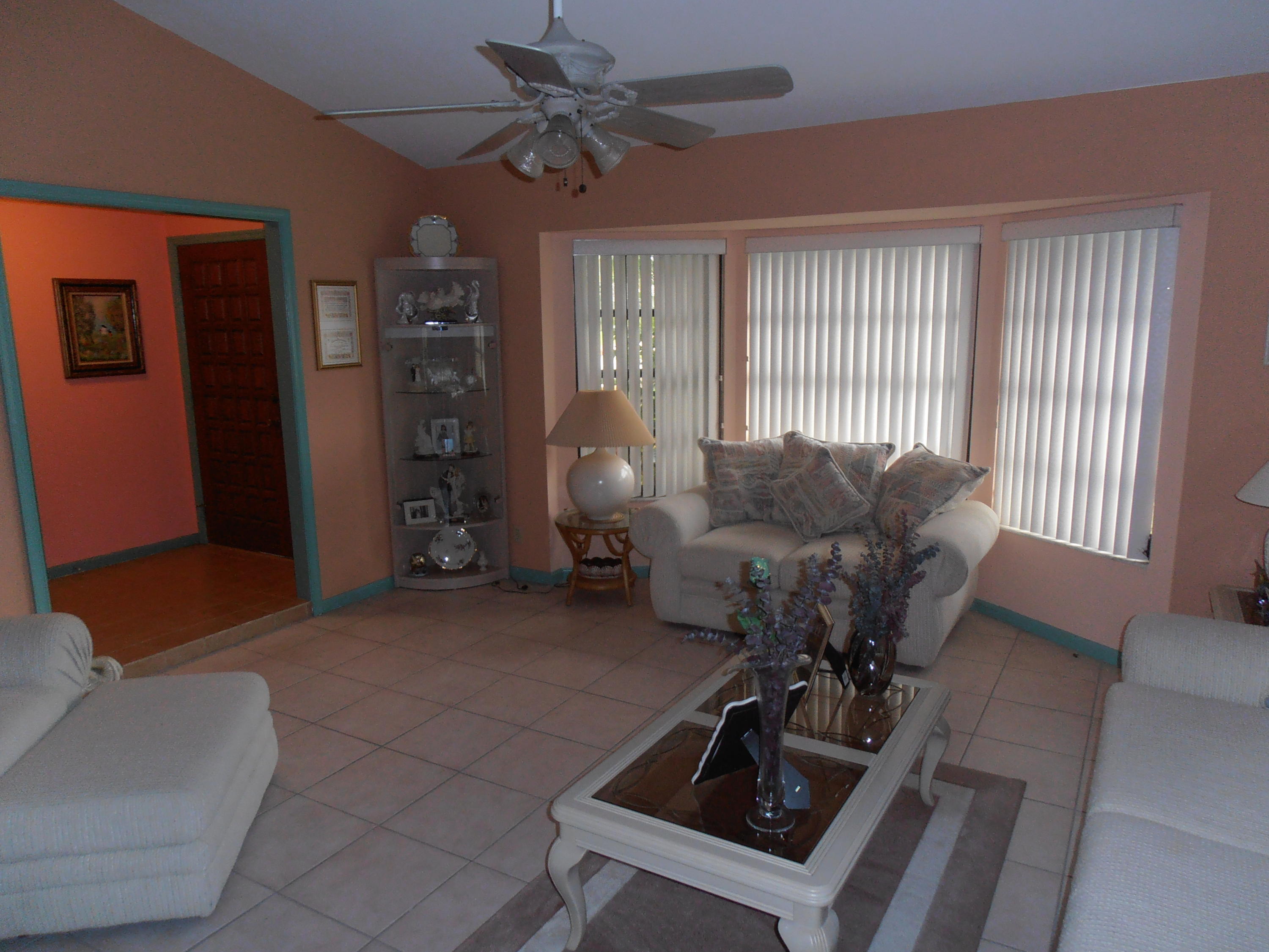 6 Oak Ridge Lane Tequesta, FL 33469 - Photo 5 of 28 LR2