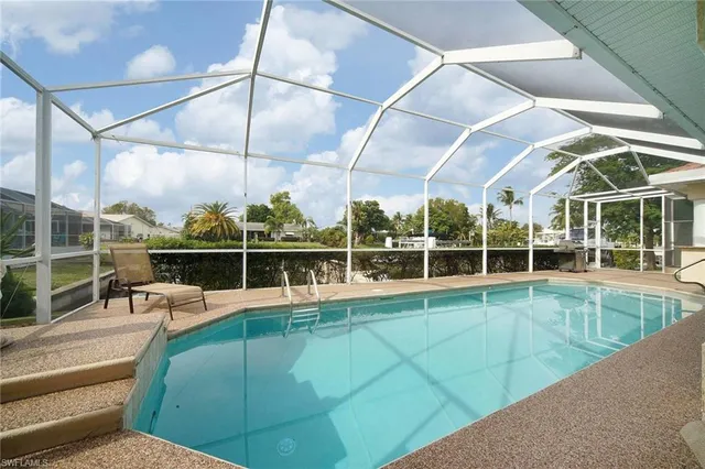 $1,049,000 | 3730 Southeast 18th Place, Cape Coral, FL 33904