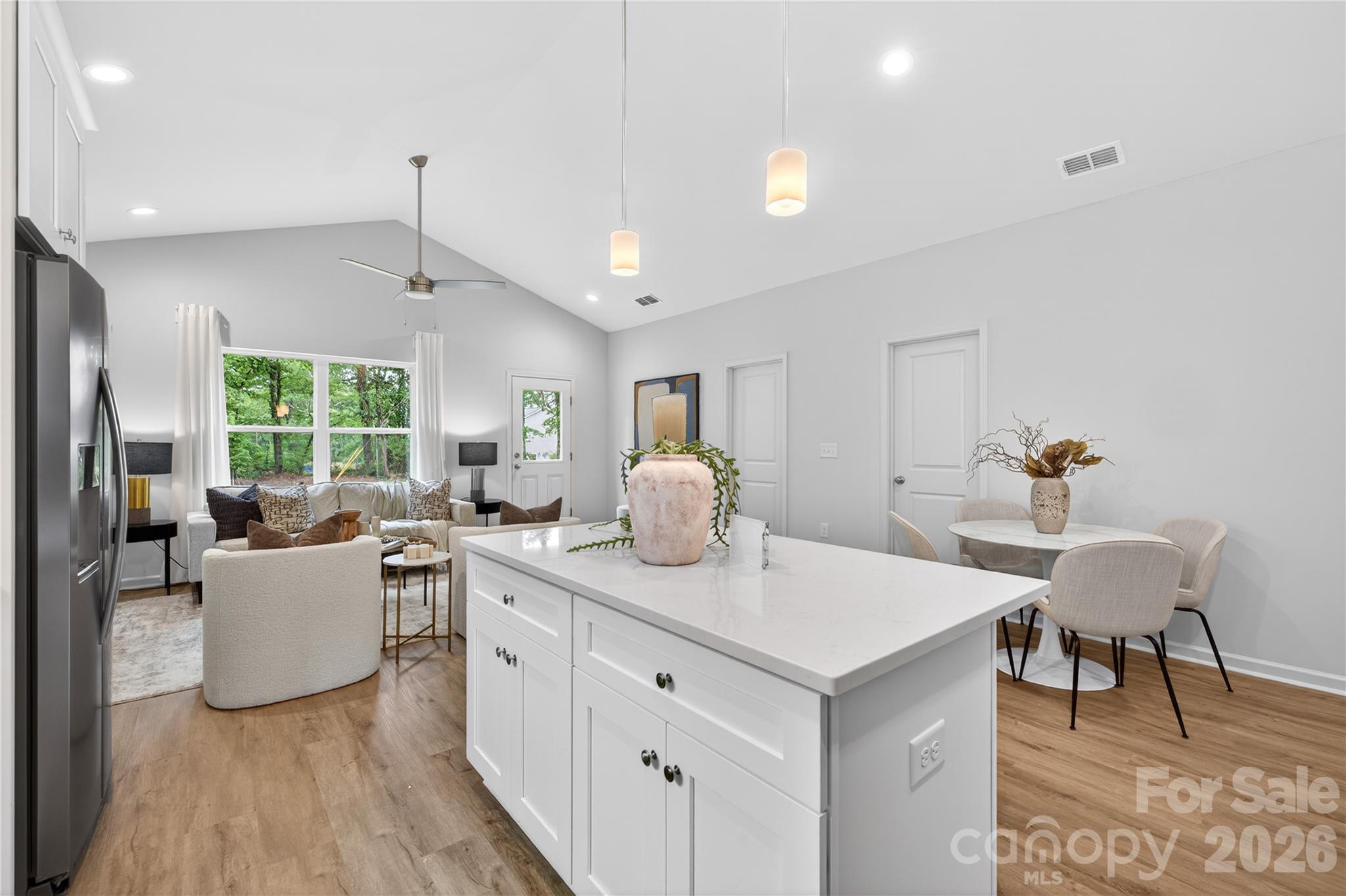 315 North Hoskins Road Charlotte, NC 28216 - Photo 6 of 21
