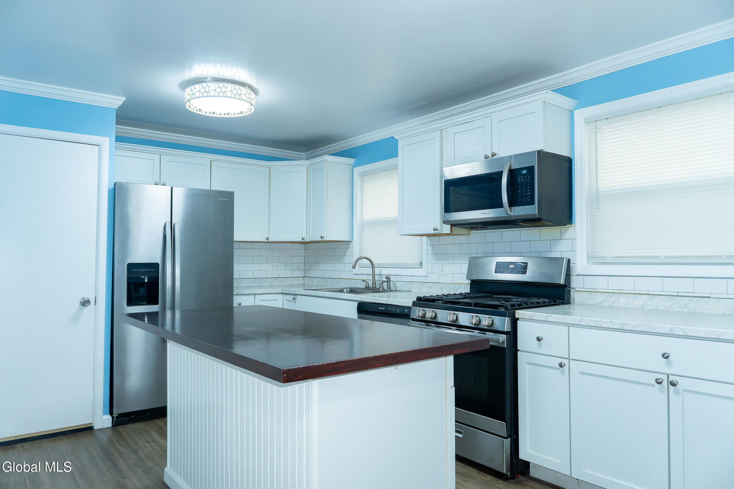 1311 Curry Road Rotterdam, NY 12306 - Photo 15 of 27 _DSC3279